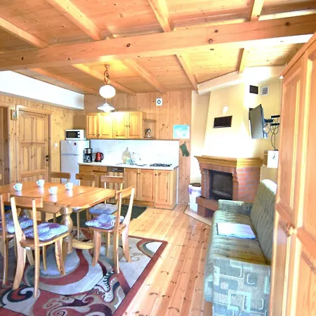 Holiday House In Kopalino Near Stilo Lighthouse, Cleaning Included كوبالينو